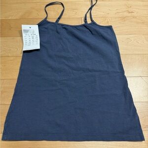 nwt brandy melville tank top